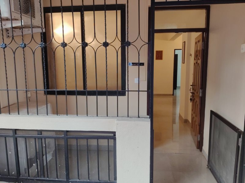 Fully furnished flat at Aquem for sale.