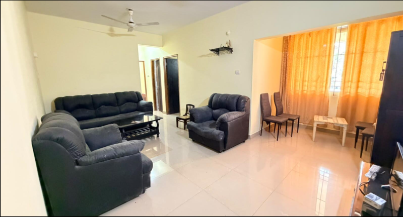 Fully Furnished Apartment with Covered Parking in Fatorda