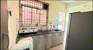 Fully Furnished Apartment with Covered Parking in Fatorda